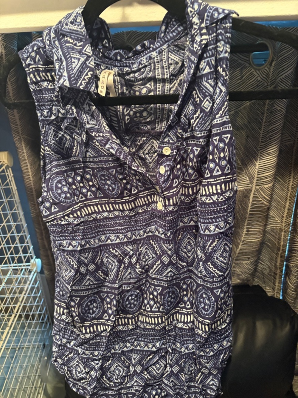 Roper Blue Printed V-Neck Tank Top